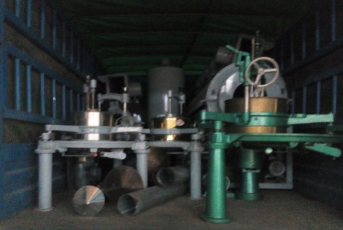 信陽(yáng)茶葉機(jī)械發(fā)往貴州興義市七舍鎮(zhèn)